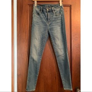 American Eagle high rise skinny jean